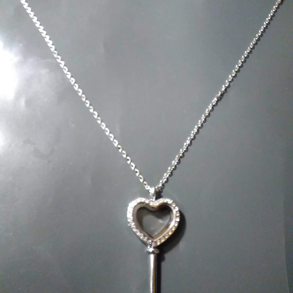 Floating Lockets - image 4